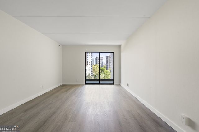 2460 Peachtree Road NE 1409, Atlanta, GA 30305