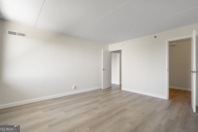 2460 Peachtree Road NE 1409, Atlanta, GA 30305