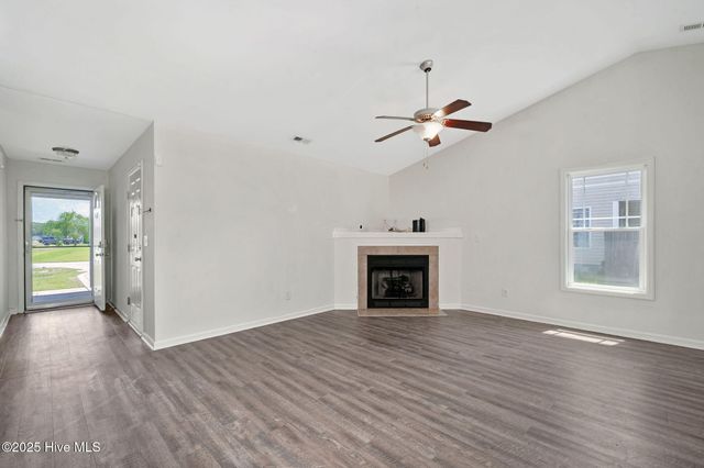 107 Gobblers Way, Richlands, NC 28574