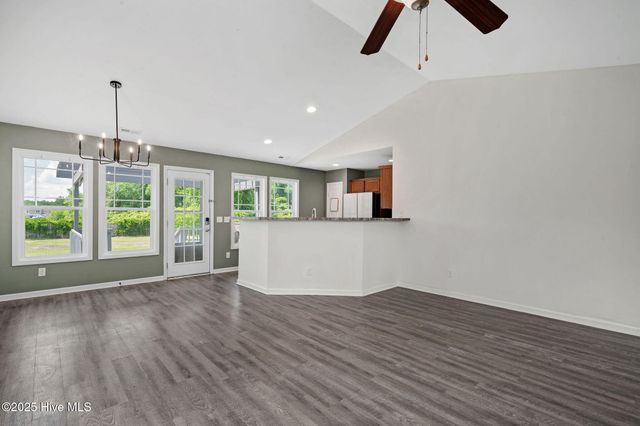 107 Gobblers Way, Richlands, NC 28574