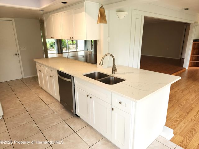 7106 Green Abbey Way, Spring Hill, FL 34606