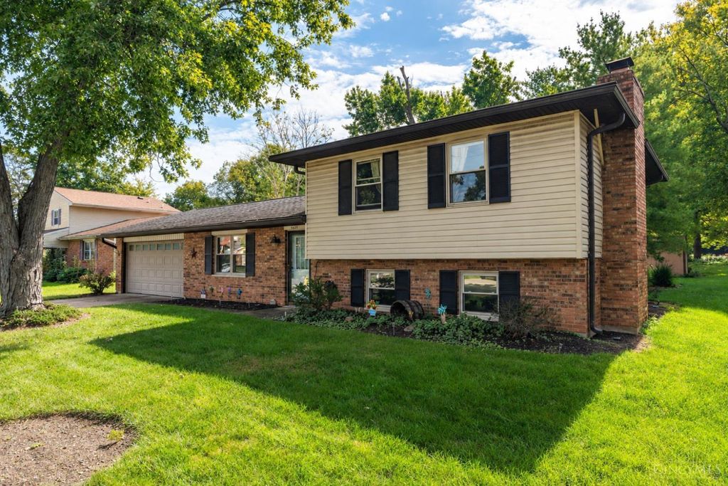 5625 Lake Michigan Drive, Fairfield, OH 45014