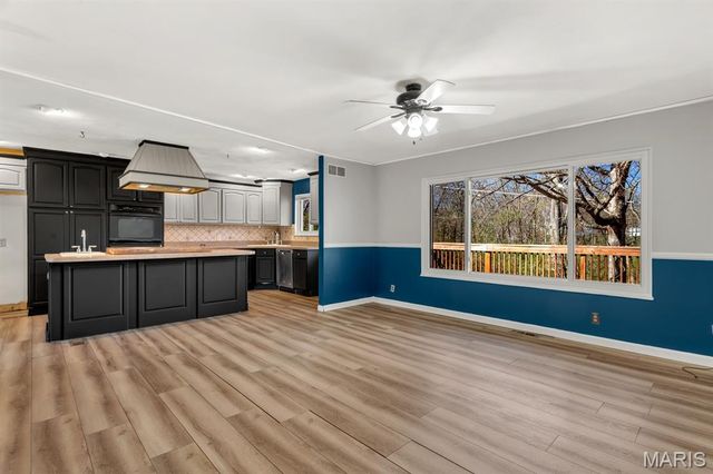 208 Corral Trail, Ellisville, MO 63011