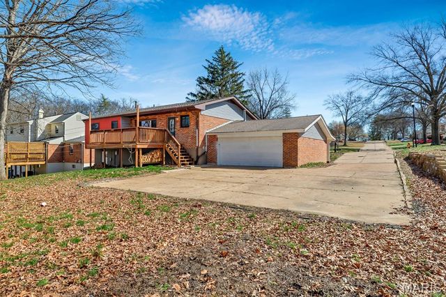 208 Corral Trail, Ellisville, MO 63011