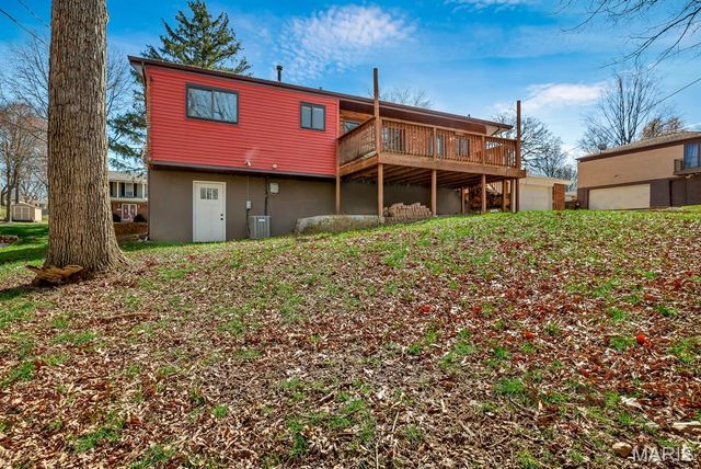 208 Corral Trail, Ellisville, MO 63011