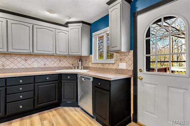 208 Corral Trail, Ellisville, MO 63011