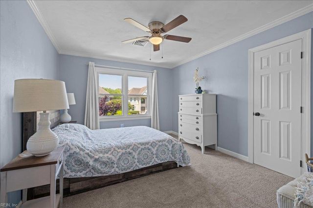 737 Sand Willow DR, Chesapeake, VA 23320