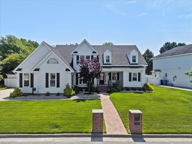 737 Sand Willow DR, Chesapeake, VA 23320