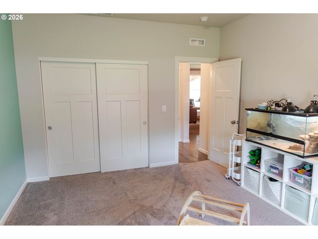 37413 COHO St, Sandy, OR 97055