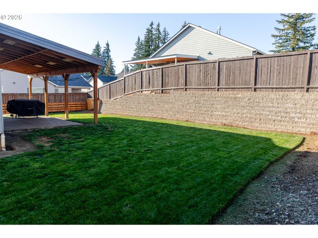 37413 COHO St, Sandy, OR 97055