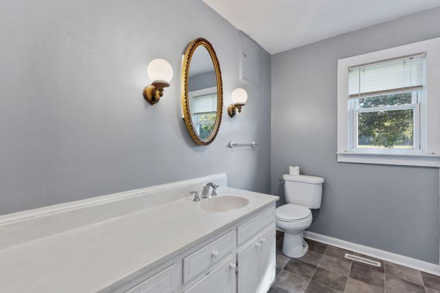 444 County Road 782, Etowah, TN 37331