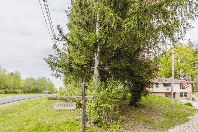 41341 Co Rd 665, Waverly Twp, MI 49079