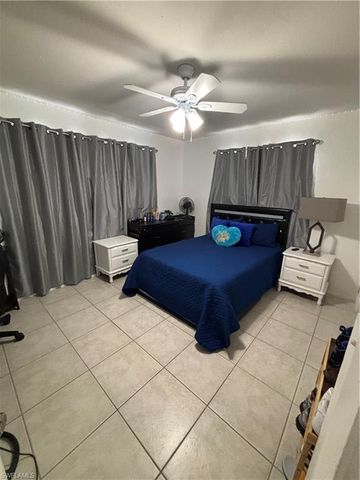 536 SE 6th PL 536, Cape Coral, FL 33990