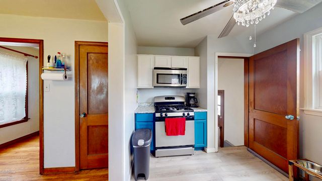 7335 Tapper Avenue, Hammond, IN 46324