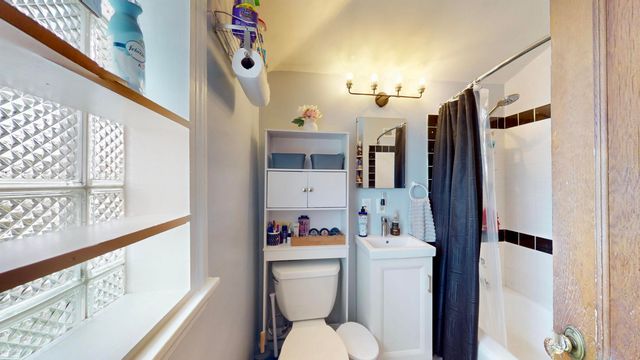 7335 Tapper Avenue, Hammond, IN 46324