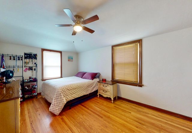 7335 Tapper Avenue, Hammond, IN 46324