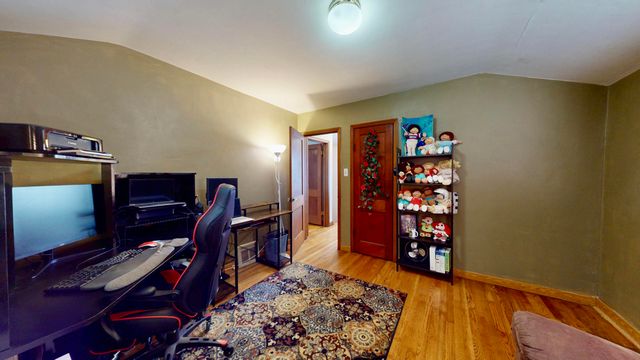 7335 Tapper Avenue, Hammond, IN 46324