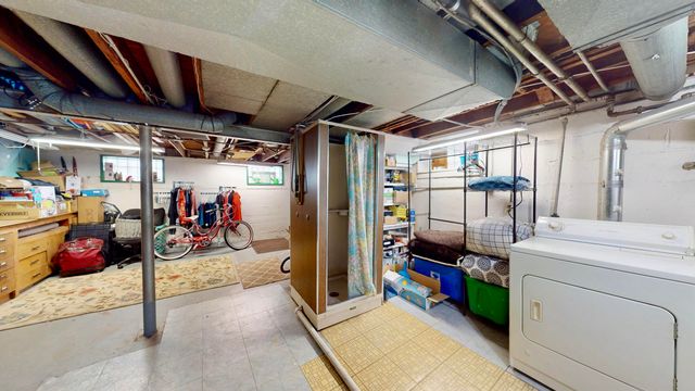 7335 Tapper Avenue, Hammond, IN 46324