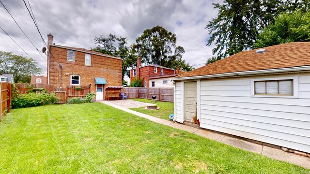 7335 Tapper Avenue, Hammond, IN 46324