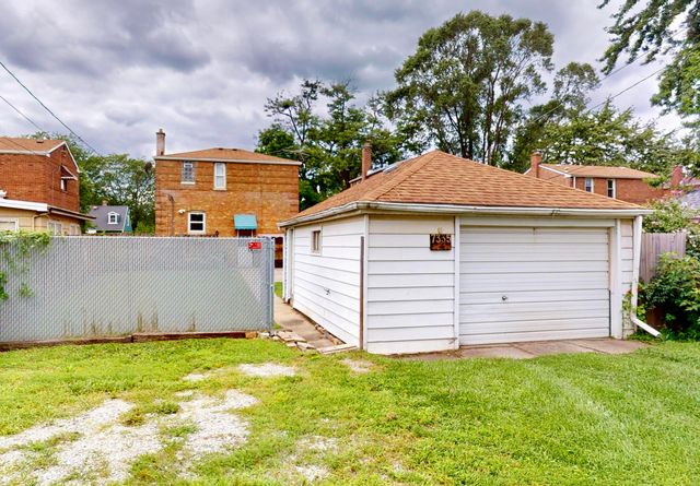 7335 Tapper Avenue, Hammond, IN 46324