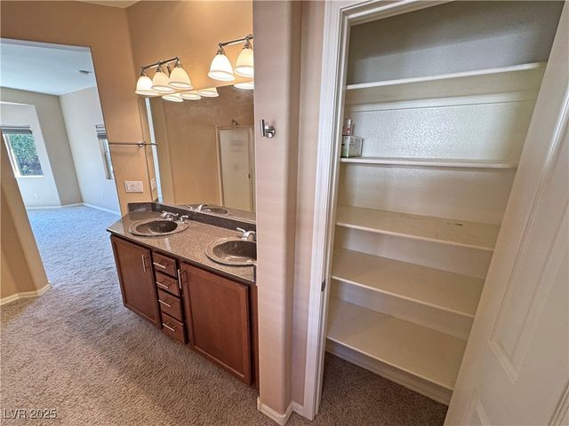 5891 East ALFANO Avenue, Pahrump, NV 89061