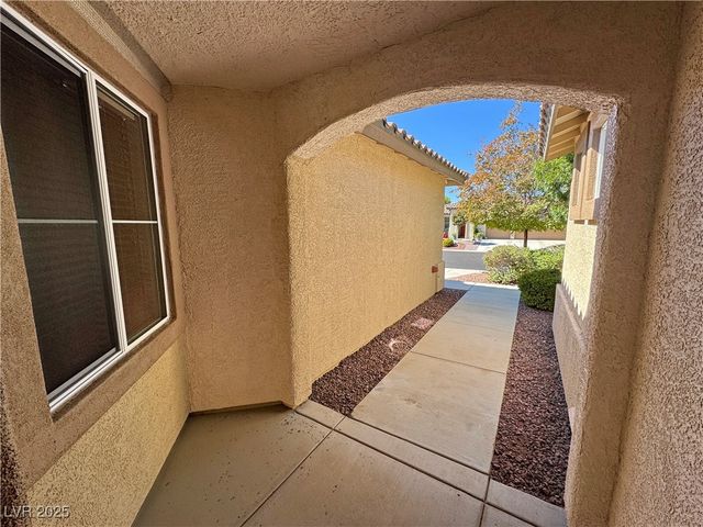 5891 East ALFANO Avenue, Pahrump, NV 89061