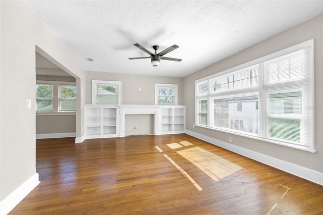 781 31ST AVENUE N, St Petersburg, FL 33704