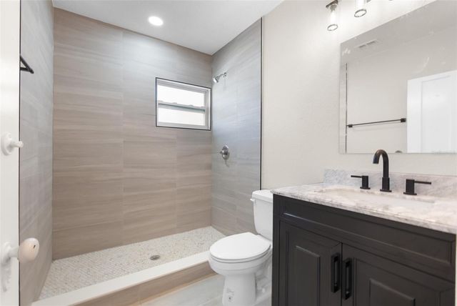 781 31ST AVENUE N, St Petersburg, FL 33704