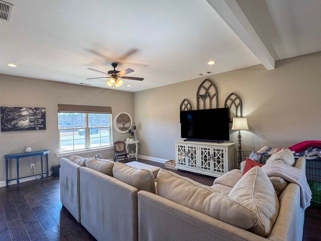 70 CHESTNUT CV, Atoka, TN 38004