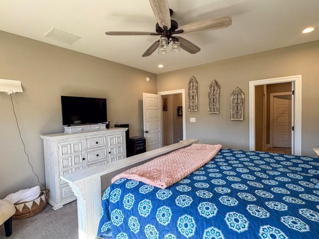 70 CHESTNUT CV, Atoka, TN 38004