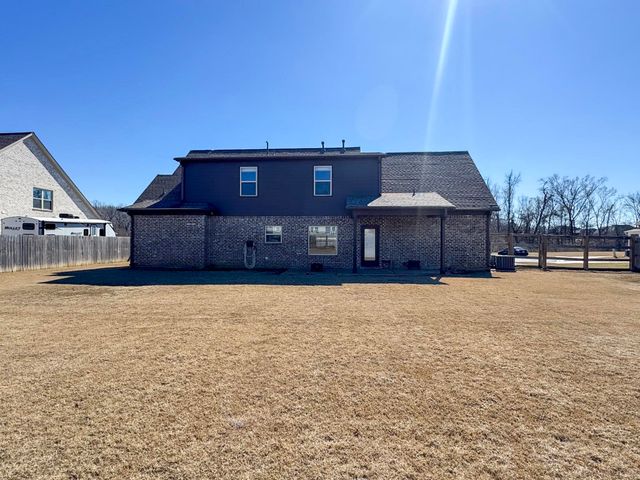 70 CHESTNUT CV, Atoka, TN 38004
