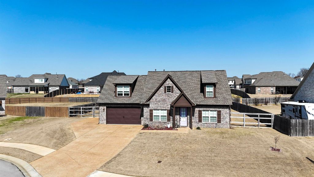 70 CHESTNUT CV, Atoka, TN 38004