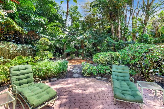 2462 NW 66th Drive, Boca Raton, FL 33496