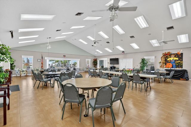 7643 SE Sugar Sand Circle, Hobe Sound, FL 33455