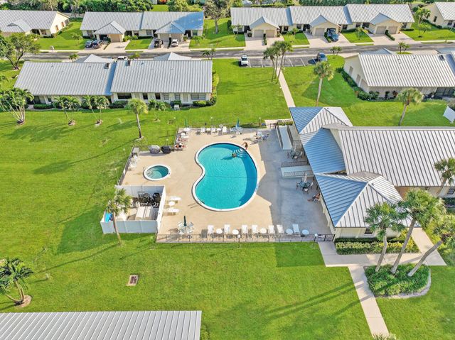 7643 SE Sugar Sand Circle, Hobe Sound, FL 33455