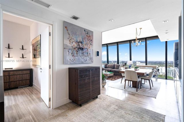 1451 Brickell Ave 2704, Miami, FL 33131