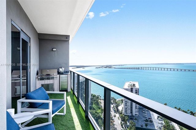 1451 Brickell Ave 2704, Miami, FL 33131