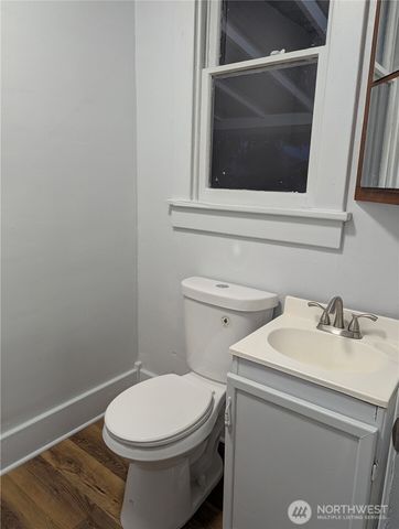 5432 S Oakes Street, Tacoma, WA 98409