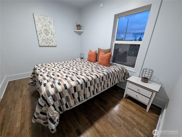 5432 S Oakes Street, Tacoma, WA 98409