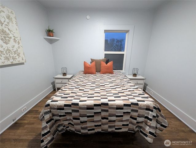 5432 S Oakes Street, Tacoma, WA 98409