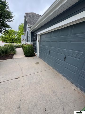 14760 Stone Avenue, Omaha, NE 68116