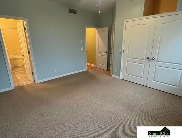 14760 Stone Avenue, Omaha, NE 68116