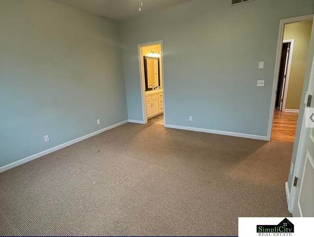 14760 Stone Avenue, Omaha, NE 68116