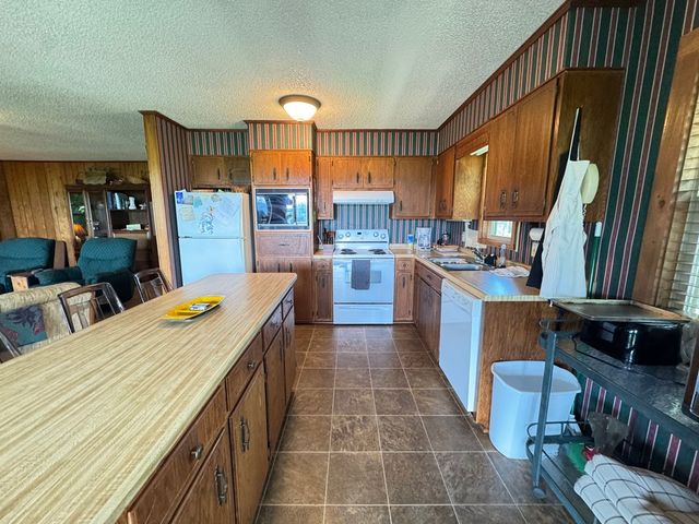 1498 Harris Ridge Road, Young Harris, GA 30582