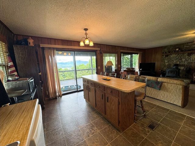 1498 Harris Ridge Road, Young Harris, GA 30582
