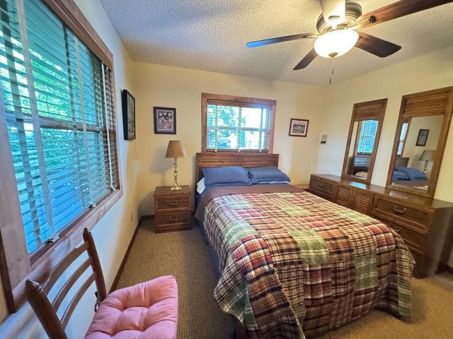 1498 Harris Ridge Road, Young Harris, GA 30582