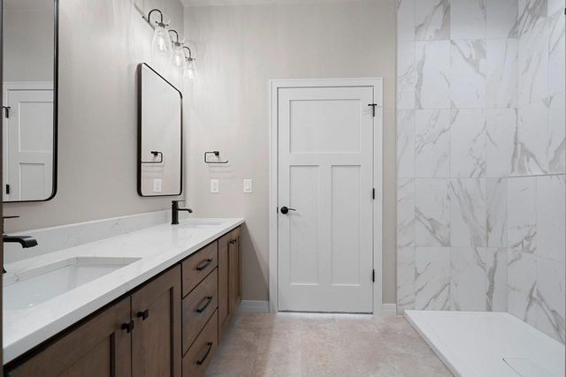 2878 HOWARD, Howard, WI 54313