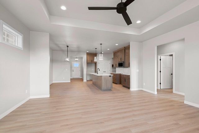 2878 HOWARD, Howard, WI 54313