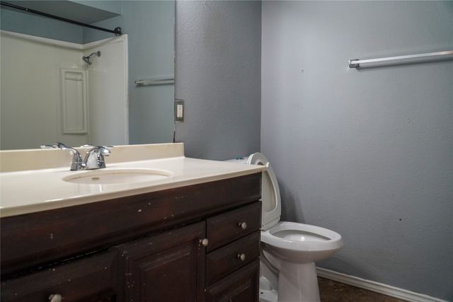305 N Eastern Street, Keene, TX 76059