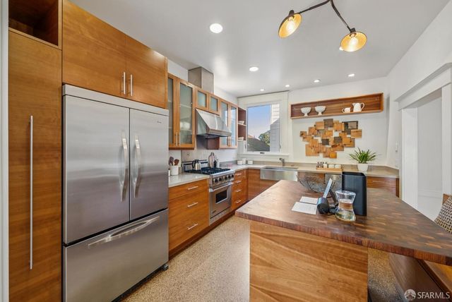 1410 Shrader Street, San Francisco, CA 94117